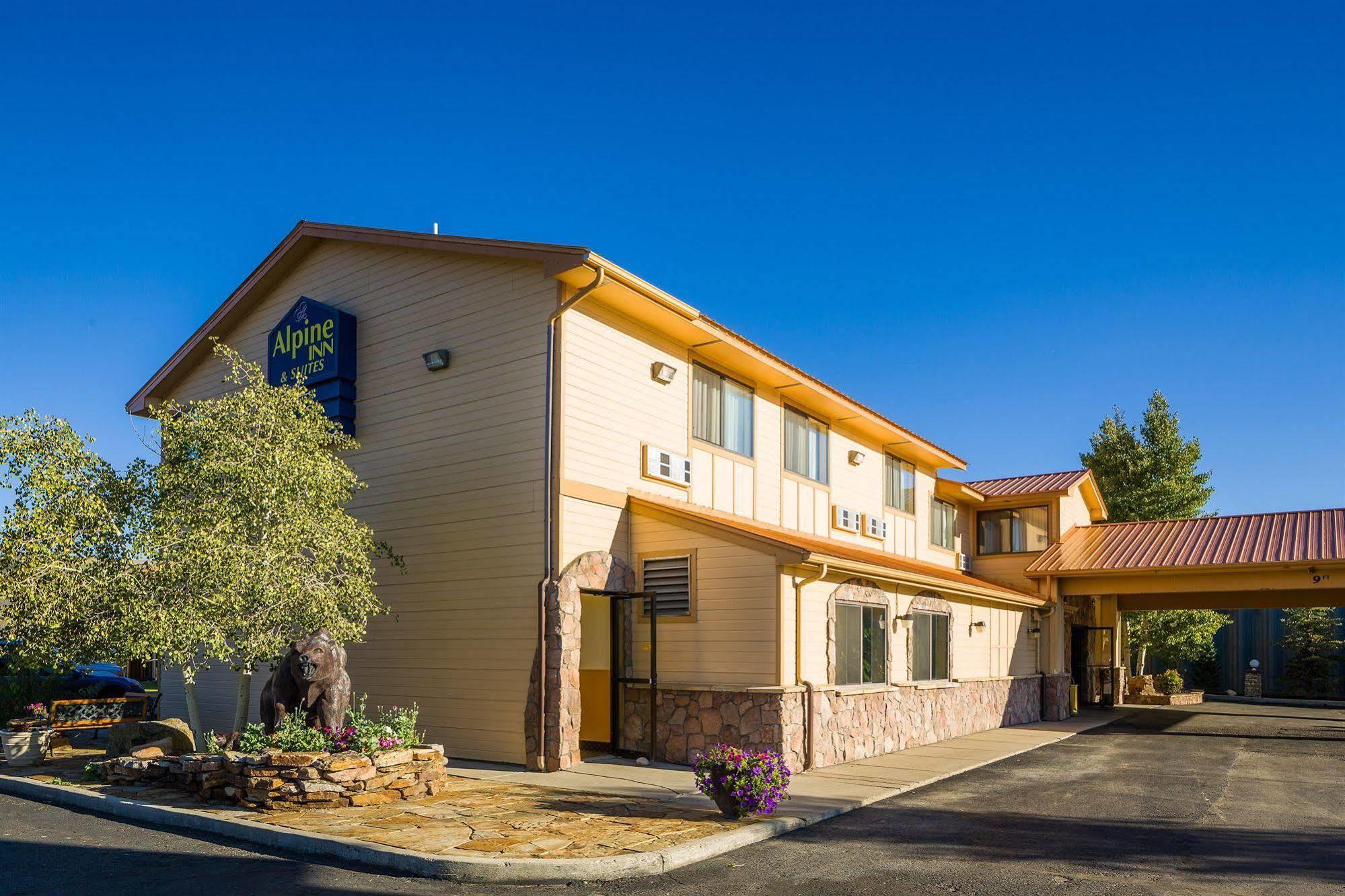 Alpine Inn & Suites Gunnison Exterior photo